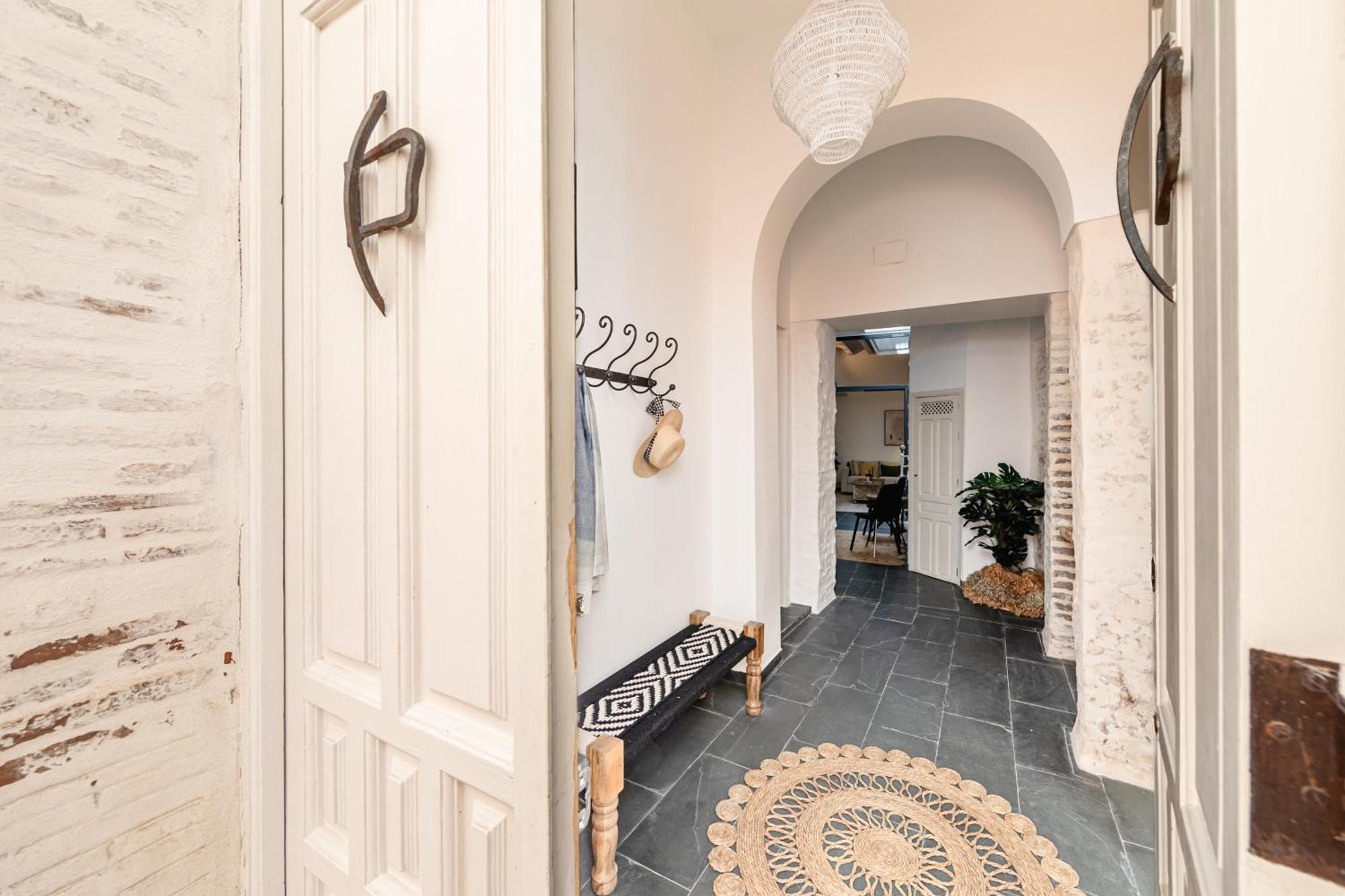 Ohliving Clavijo * Seville