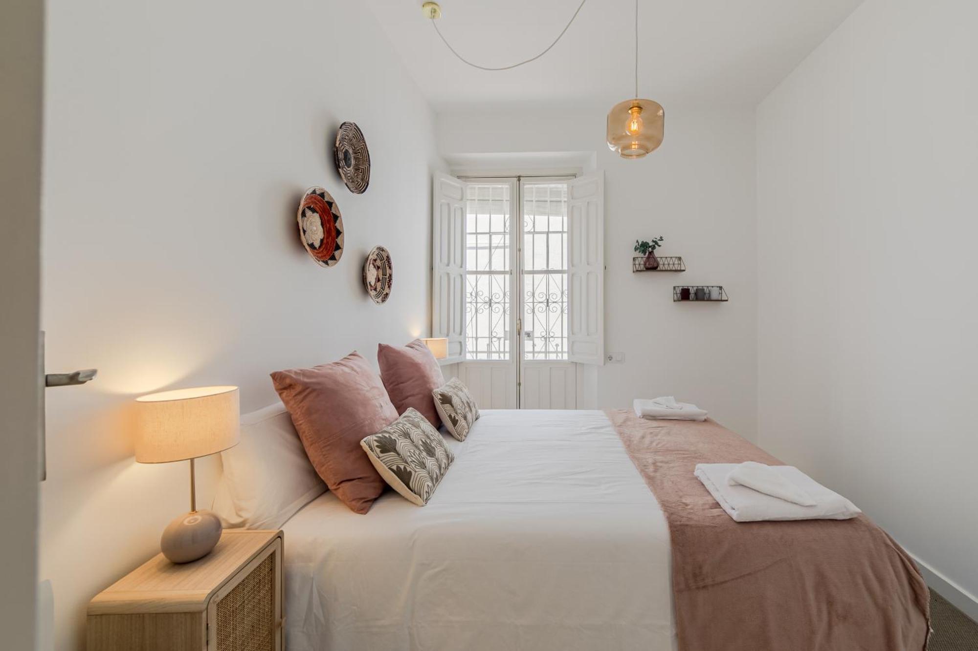 Ohliving Clavijo Seville